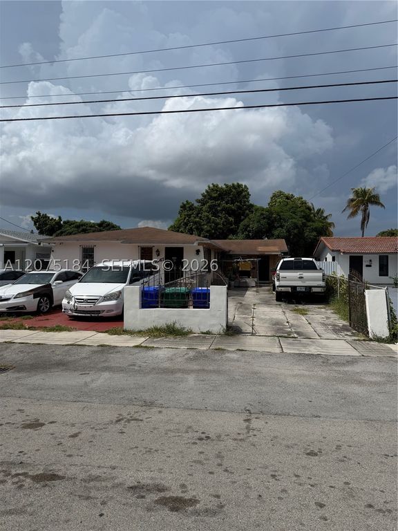 1845 NW 16th St, Miami, FL 33125