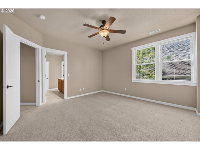 14745 Sw 149TH Ter, Tigard, OR 97224
