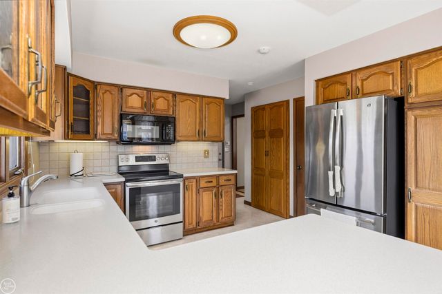 41777 Pon Meadow Court, Northville Twp, MI 48168