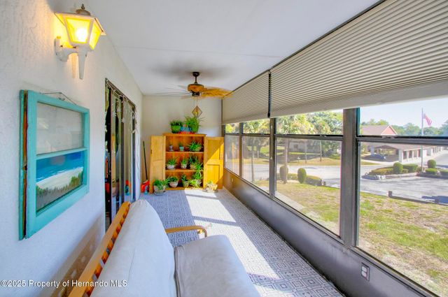 6502 River Run Boulevard, Weeki Wachee, FL 34607