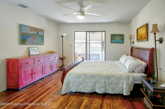 6502 River Run Boulevard, Weeki Wachee, FL 34607