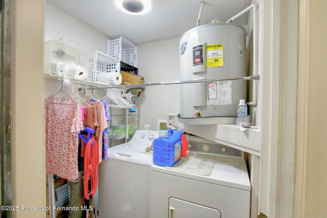 6502 River Run Boulevard, Weeki Wachee, FL 34607