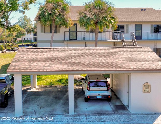 6502 River Run Boulevard, Weeki Wachee, FL 34607