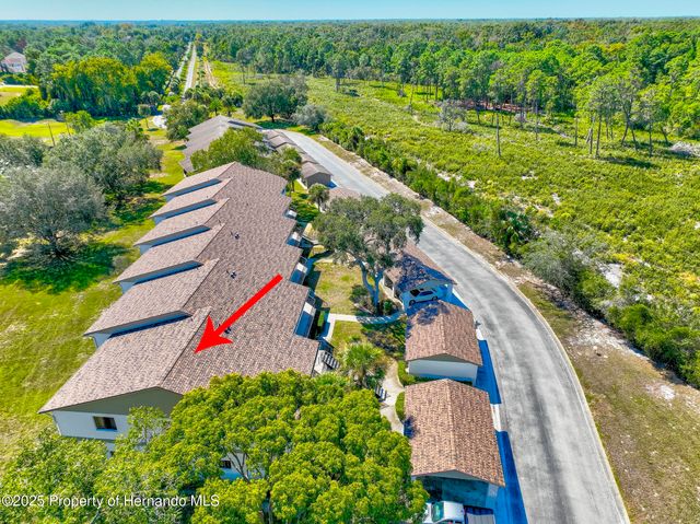 6502 River Run Boulevard, Weeki Wachee, FL 34607