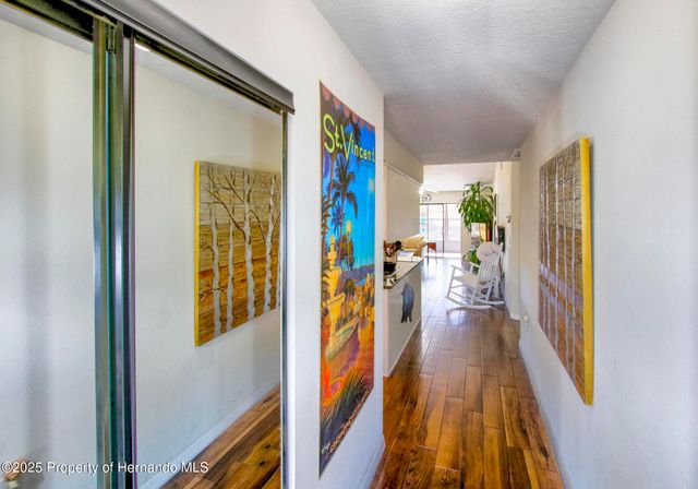 6502 River Run Boulevard, Weeki Wachee, FL 34607