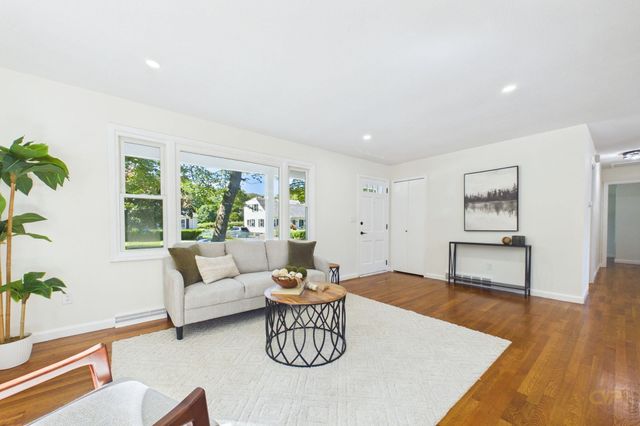 109 Easton Street, New Bedford, MA 02746