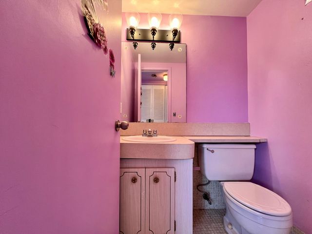 140 Norwich F, West Palm Beach, FL 33417