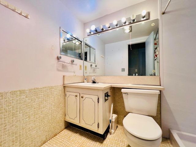 140 Norwich F, West Palm Beach, FL 33417