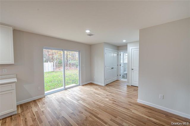 4 Forest Avenue, Port Jefferson Station, NY 11776