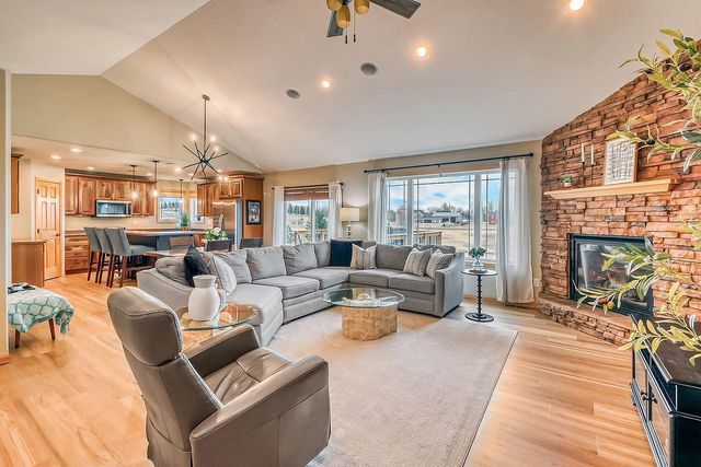 23672 Highland Trail, Fergus Falls, MN 56537