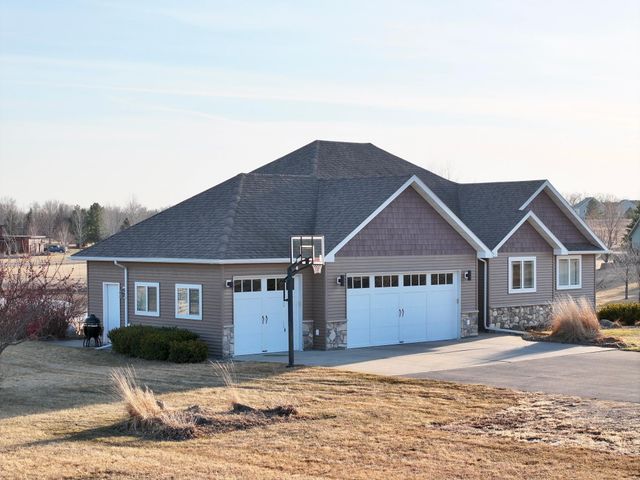 23672 Highland Trail, Fergus Falls, MN 56537