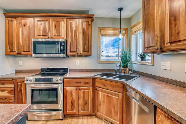 23672 Highland Trail, Fergus Falls, MN 56537