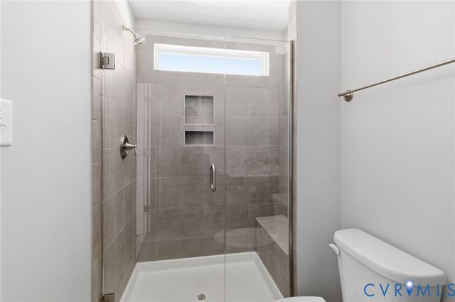 17004 Gossamer Dr, Moseley, VA 23120