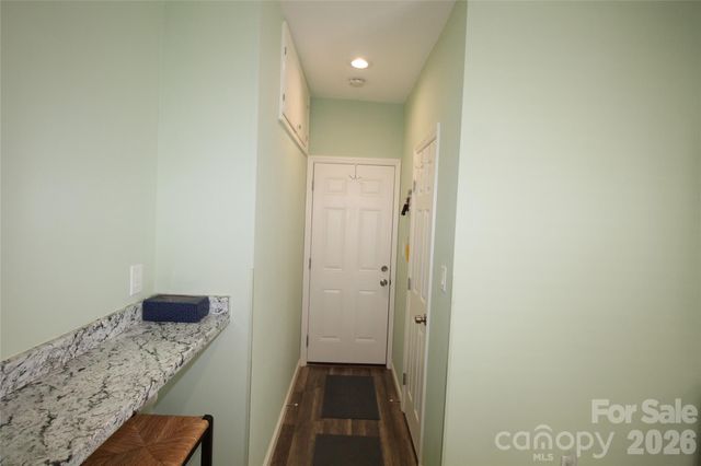 112 E Hartford Avenue E, Bessemer City, NC 28016