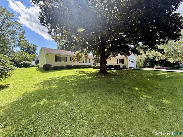 347 Fairlea Road, Orange, CT 06477