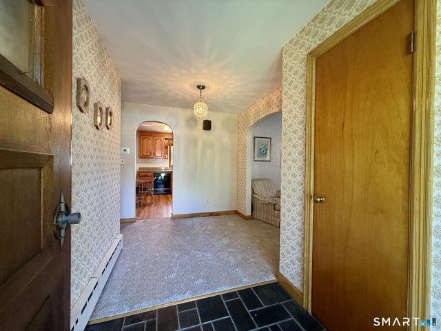 347 Fairlea Road, Orange, CT 06477