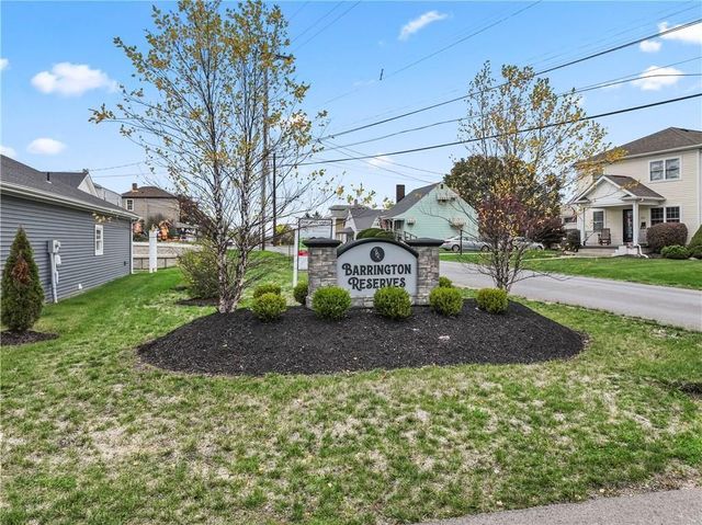 16 Barrington Court, Monaca, PA 15061
