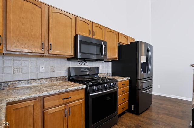9104 Cornus Court, Camby, IN 46113