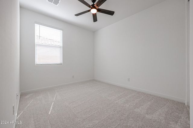 7680 W HONEYSUCKLE Drive, Peoria, AZ 85383