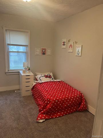 21371 Doepfer Road, Warren, MI 48091