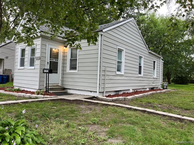 21371 Doepfer Road, Warren, MI 48091