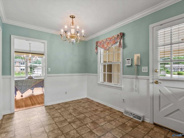 816 Mira Vista Drive SE, Huntsville, AL 35802