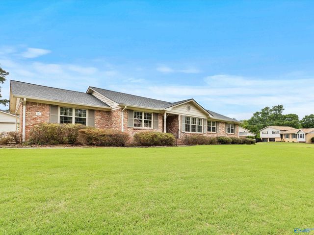 816 Mira Vista Drive SE, Huntsville, AL 35802
