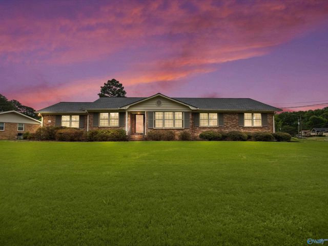 816 Mira Vista Drive SE, Huntsville, AL 35802