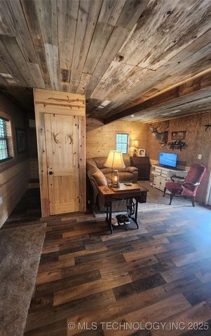 181103 W Sherman Road, Moyers, OK 74557