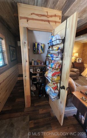 181103 W Sherman Road, Moyers, OK 74557