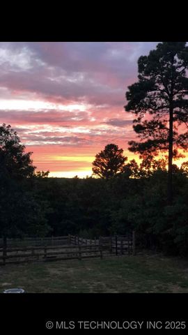 181103 W Sherman Road, Moyers, OK 74557