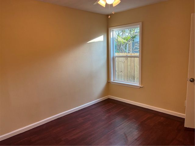 1138 Golla Dr, Corpus Christi, TX 78407