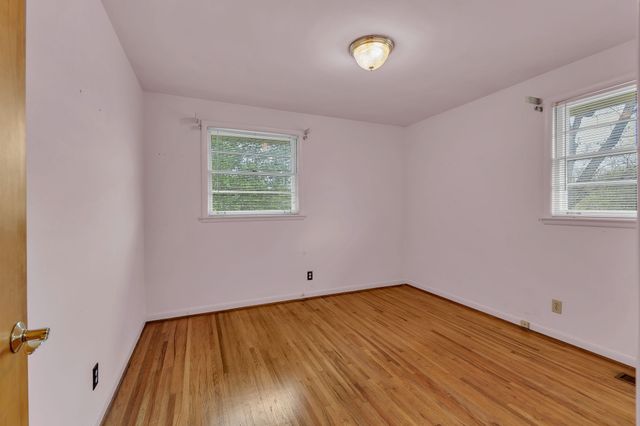 5000 Marchant Drive, Nashville, TN 37211