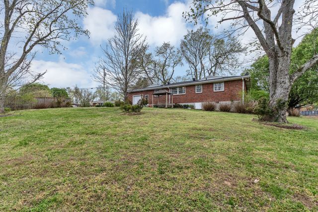 5000 Marchant Drive, Nashville, TN 37211