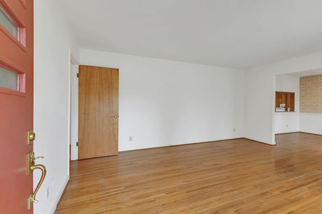 5000 Marchant Drive, Nashville, TN 37211