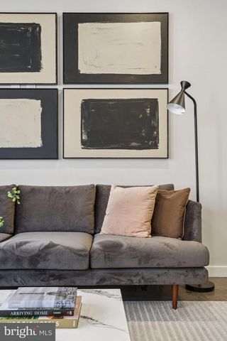 804 FERNON ST, Philadelphia, PA 19148