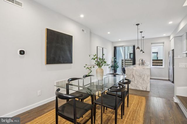 804 FERNON ST, Philadelphia, PA 19148