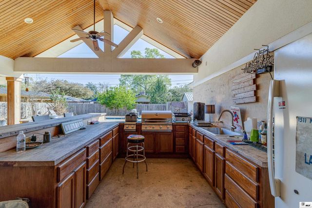 2100 VALENCIA AVENUE, Monroe, LA 71201