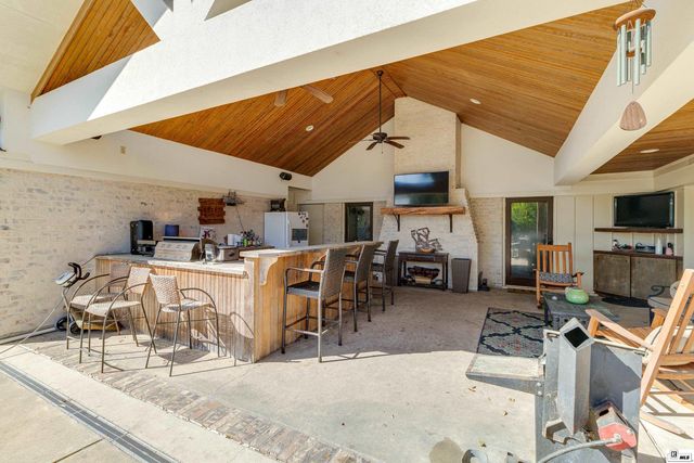 2100 VALENCIA AVENUE, Monroe, LA 71201