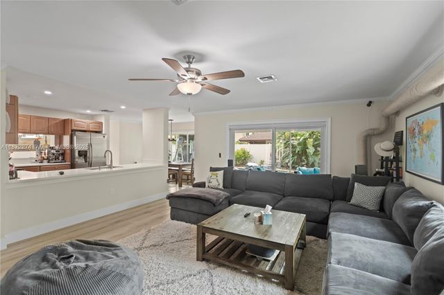14410 Sumter Mnr, Davie, FL 33325