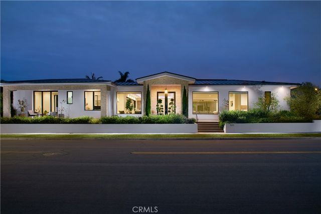 521 Angelita, Corona Del Mar, CA 92625