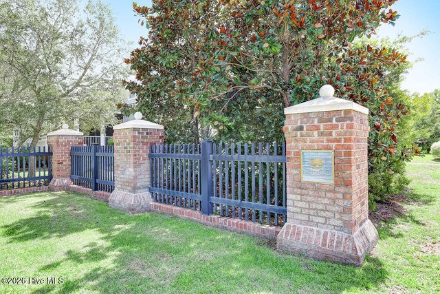 415 Cades Trail, Southport, NC 28461
