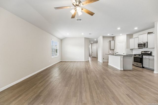 13131 THYME WAY, St.hedwig, TX 78152