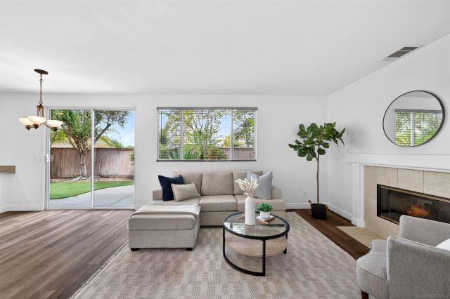 1877 EL MODENA RD, Chula Vista, CA 91913
