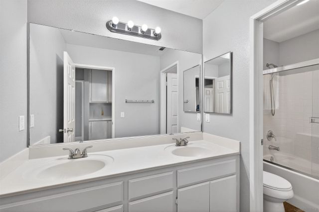1877 EL MODENA RD, Chula Vista, CA 91913