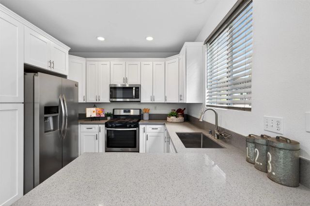1877 EL MODENA RD, Chula Vista, CA 91913