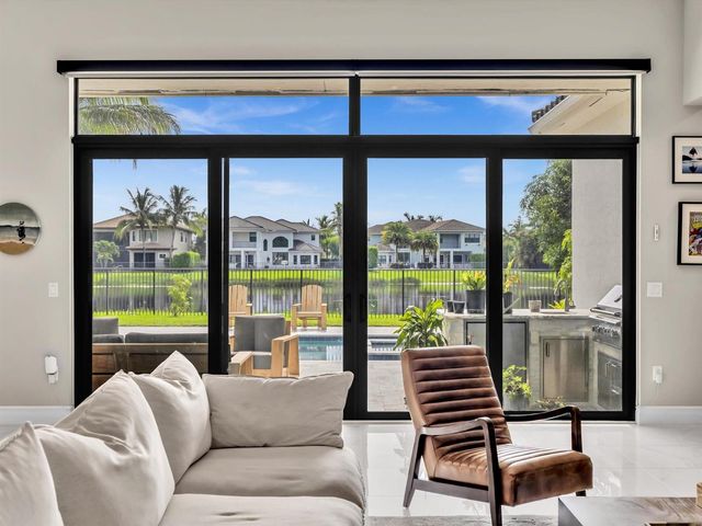 16732 Strasbourg Lane, Delray Beach, FL 33446