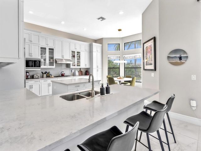 16732 Strasbourg Lane, Delray Beach, FL 33446