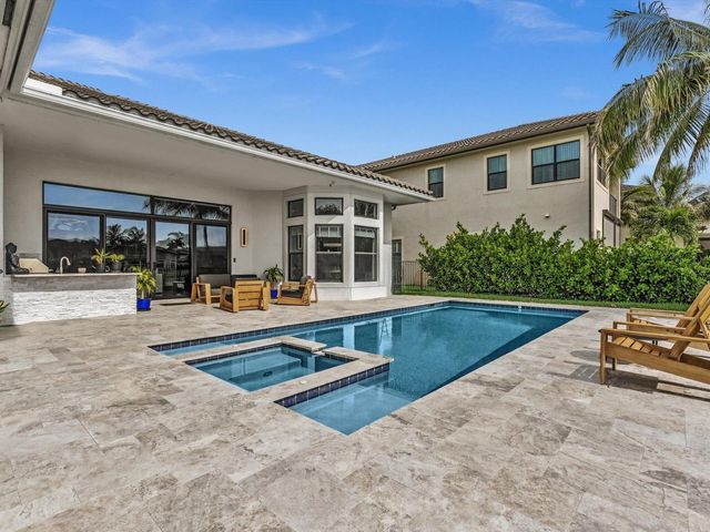 16732 Strasbourg Lane, Delray Beach, FL 33446