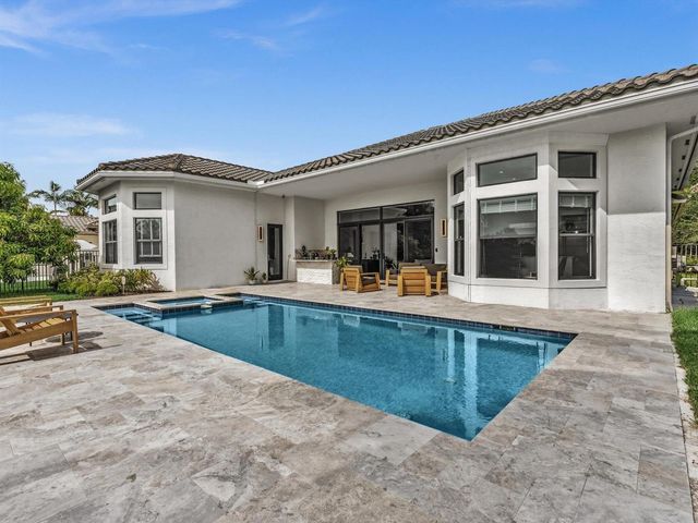 16732 Strasbourg Lane, Delray Beach, FL 33446